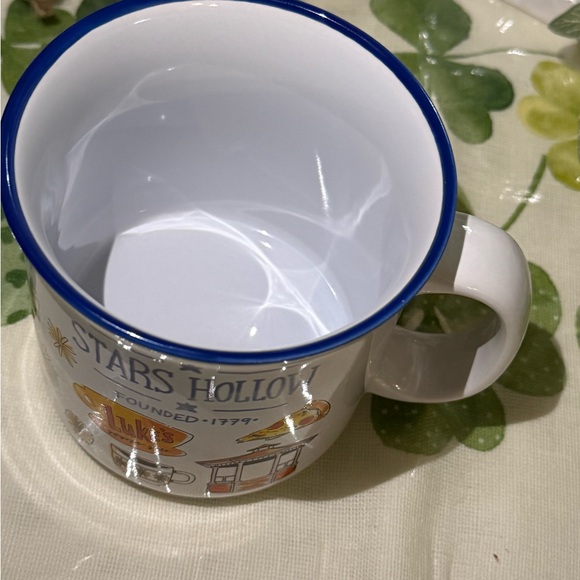 Warner Bros- Gilmore Girls- Stars Hollow Ceramic Mug with Blue Accents - Picture 4 of 6